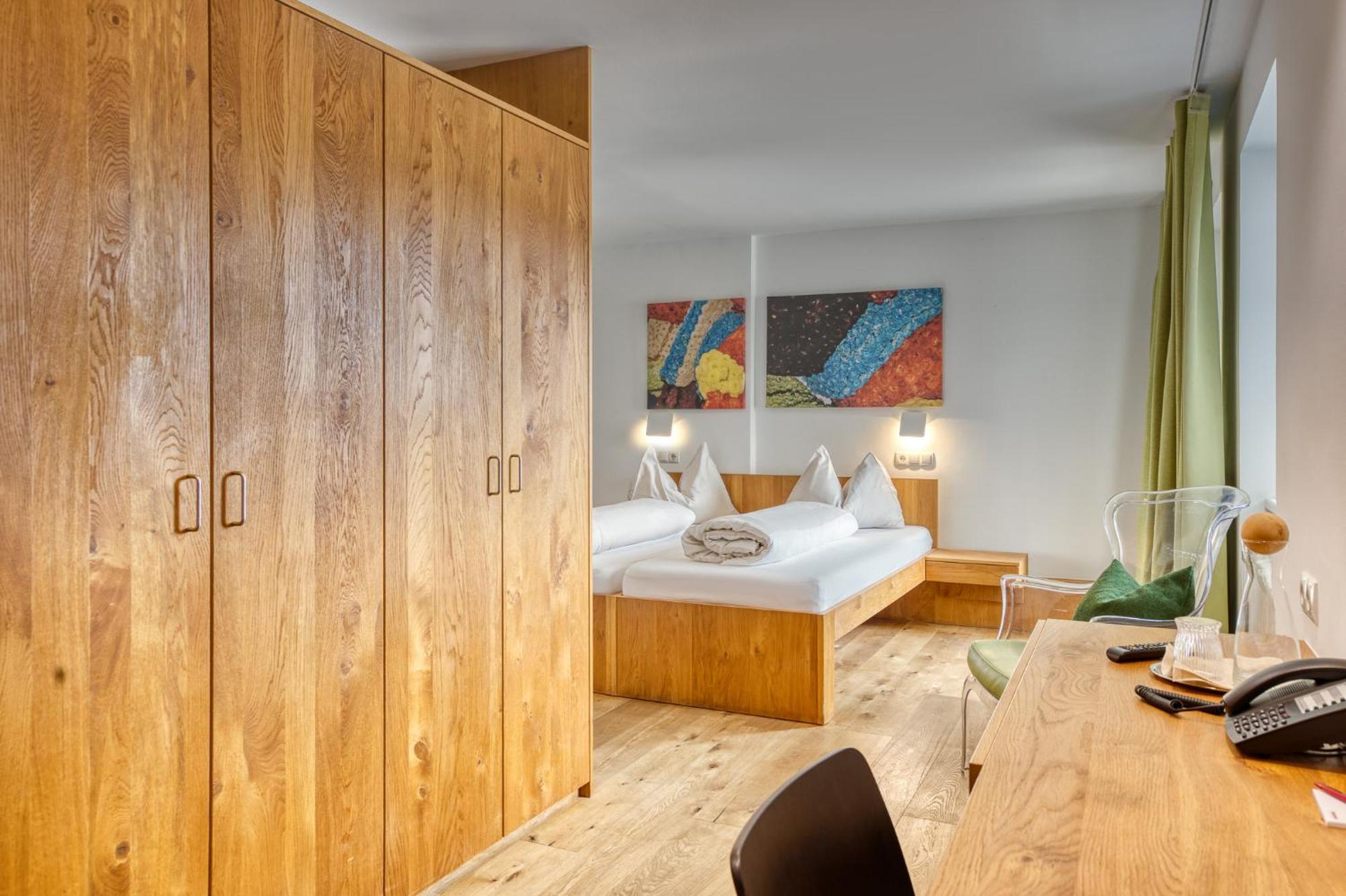 Hotel Wirtshaus Sattlerwirt Ebbs Buitenkant foto