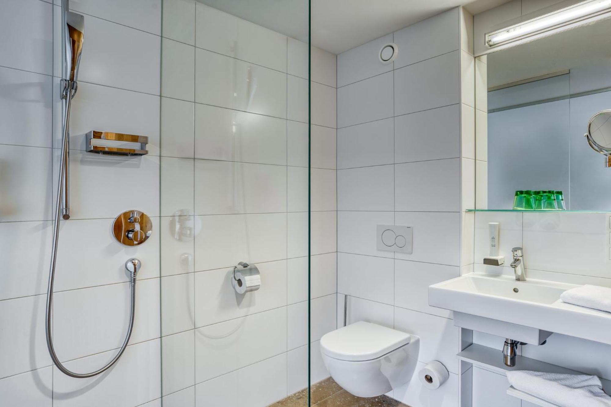 Hotel Wirtshaus Sattlerwirt Ebbs Kamer foto