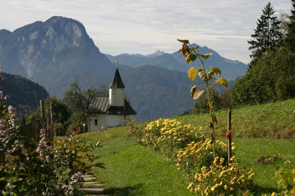 Hotel Wirtshaus Sattlerwirt Ebbs Buitenkant foto